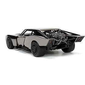 Batman Modellbil Batmobile 1:24 med Figur