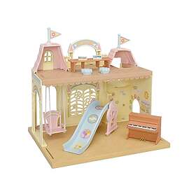 Sylvanian Families Baby Castle Nursery 5316