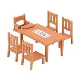 Sylvanian Families Family Table & Chairs 4506