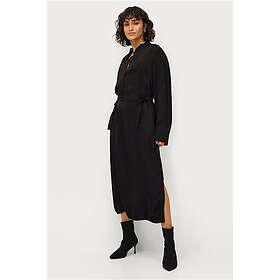 Second Female Poine Dress