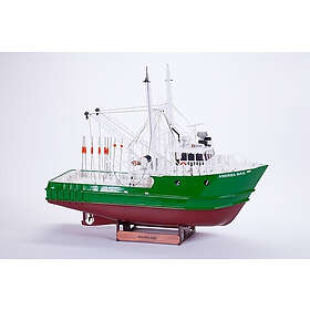 1:30 Andrea Gial RC -Wooden hull