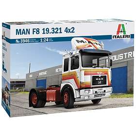 Italeri 1:24 Man F819.321 2 Axle Tractor