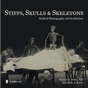 Stiffs, Skulls & Skeletons Engelska Hardback