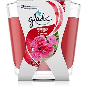 Glade Luscious Cherry & Peony Tuoksukynttilä 70g