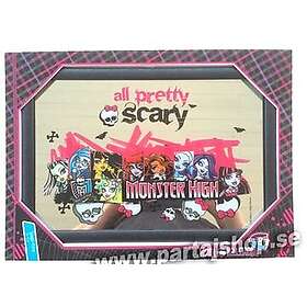Spegel all pretty scary monster high