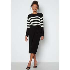 Happy Holly Striped O-neck Knitted Dress