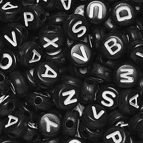 Panduro Hobby 500 svarta bokstavspärlor med vit text, A-Z, Ø7 mm
