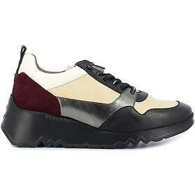 Wonders Suki (Women's)
