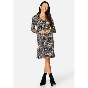Happy Holly Viola Button Dress