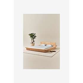 Jotex FUTO sängram 160 cm Furu