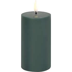 Uyuni Lighting LED Pillar Candle, Pine Green. Smooth, 5,8x10,1 cm