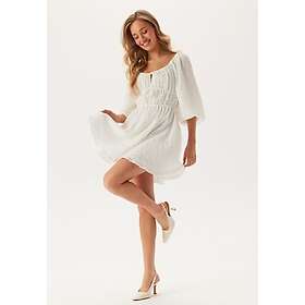 Bubbleroom Occasion Diamond Neck Dress