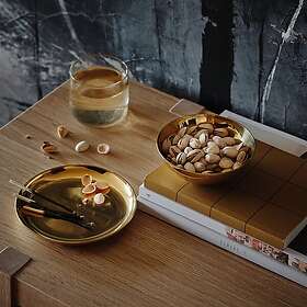 IKEA STOCKHOLM 2025 skål och fat