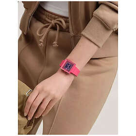 Swatch Squarely Berry SO34R700
