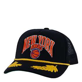 Mitchell & Ness Knicks Gold Leaf Trucker HWC