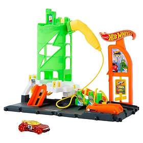 Hot Wheels City Super Recharge Fuel Station HTN79