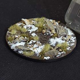 Micro Art Studio Battle Ready Bases Winter 120mm Oval (1)