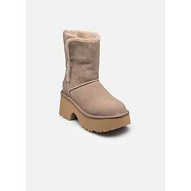 UGG Australia Bottes W Esmee Boot pour Femme Female