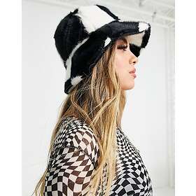 Bershka Fluffy Check Bucket Hatt