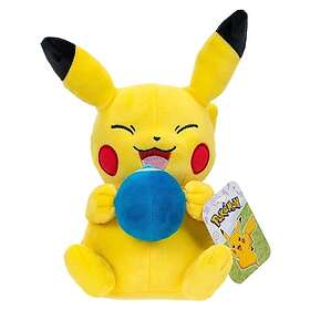 Pokémon Pikachu Mjukdjur med Oran Berry 20cm