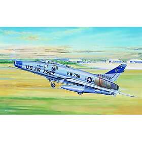 Trumpeter 1/32 F-100D Super Sabre