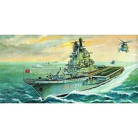 Trumpeter 1/700 USSR Kiev Aircraft Carrier