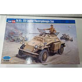 HOBBY 1/222 Sd. bil. 222 lätt pansarvagn 2 cm