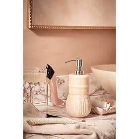 Staycation Chained Saippuapumppu