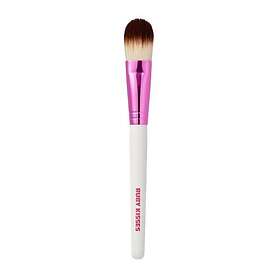 Ruby Kisses Foundation Kost