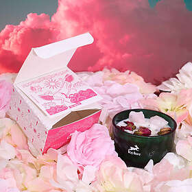 Hop The Lovers Scented Candle 22h