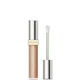 Prada Reveal Concealer