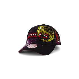 Mitchell & Ness Bulls Game Verse Pro Keps