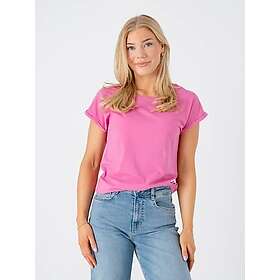 B. Young Pamila T-shirt (Dam)