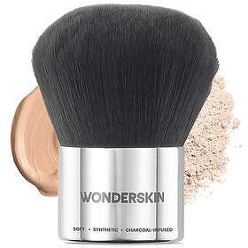 Wonderskin Kabuki Brush