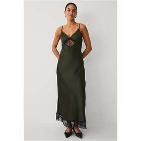 Gina Tricot Maxi Satin Lace Klänning