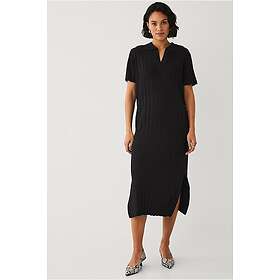 Saint Tropez Fumiko Ribbed Midi Klänning