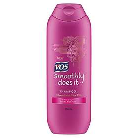 VO5 Smoothly Does It Shampoo 250ml