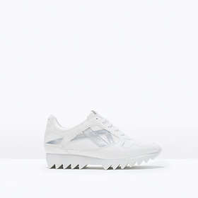 Zara Track-Soled Running Shoes 3786/001 (Women's)