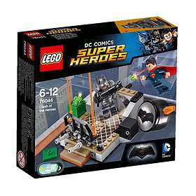 LEGO DC Comics Super Heroes 76044 Oppgjør Mellom Helter