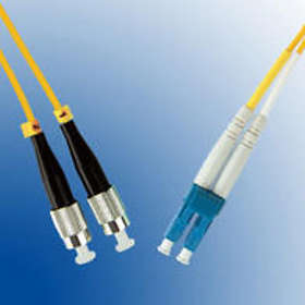 MicroConnect Singlemode OS2 9/125 LC/UPC - FC/UPC 2m