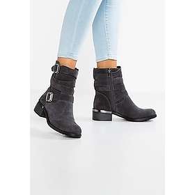 vince camuto webey boots grey