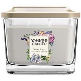 Yankee Candle Medium Jar Passionflower