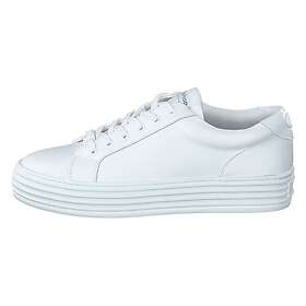 Philip Hog Molly (Dame)