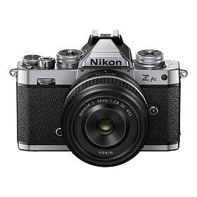 Nikon Z FC + 28/2,8 SE