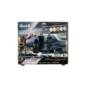 Revell Black Pearl 1:150