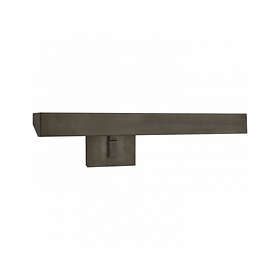 Visual Comfort McClain 18"