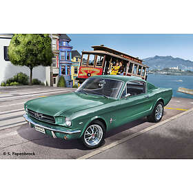 Revell 1965 Ford Mustang 2+2 Fastback 1:24