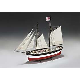 Amati Hunter Q-Ship 1:60