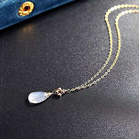 Safira Moonstone Gaze Necklace