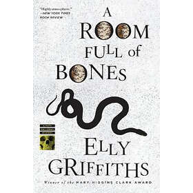 Griffiths Elly Griffiths: Room Full Of Bones